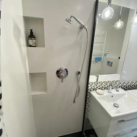 公寓 Ruby Apartment- Self Checkin 24h