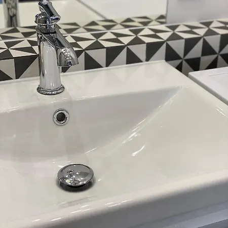 公寓 Ruby Apartment- Self Checkin 24h 格丁尼亚